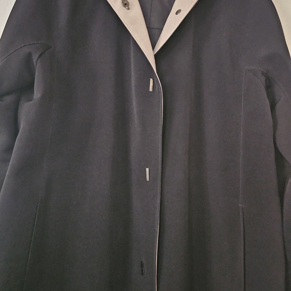 Jacket - Picture 8 of 9